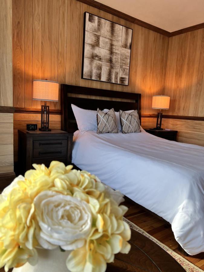 Monterey Inn מראה חיצוני תמונה