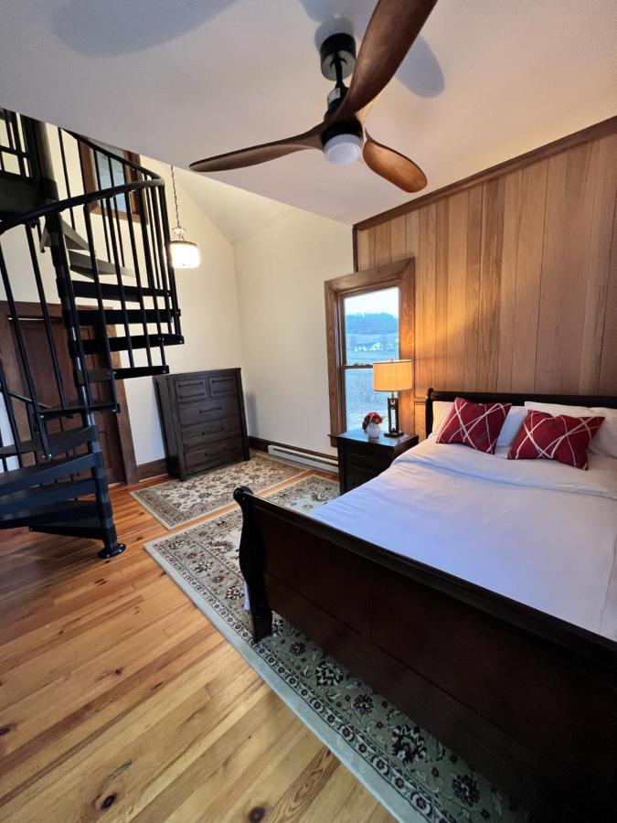Monterey Inn מראה חיצוני תמונה
