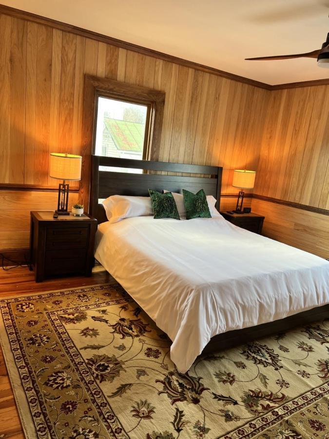 Monterey Inn מראה חיצוני תמונה