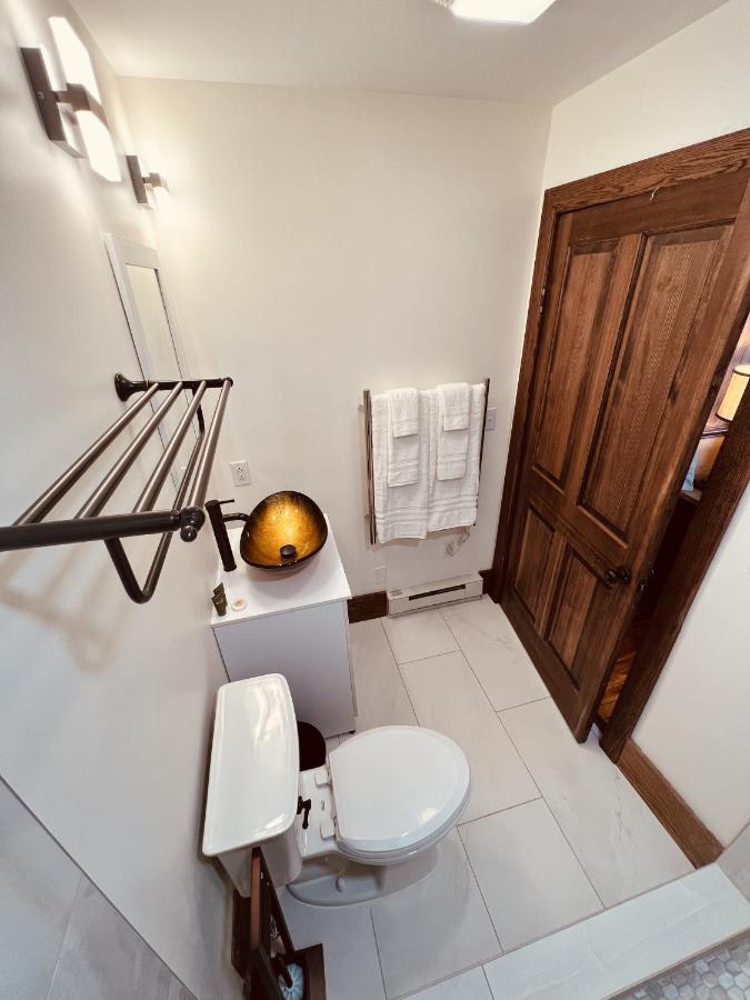 Monterey Inn מראה חיצוני תמונה